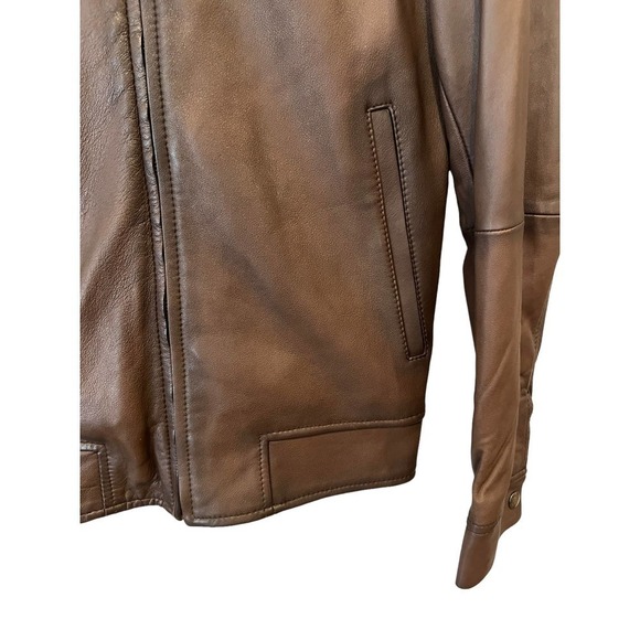 Massimo Dutti Napa Bomber Jacket with Epaulettes (US/S) - Picture 4 of 11